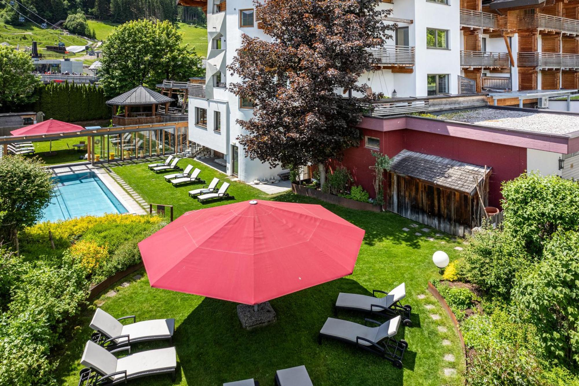 Hotel Salzburger Hof Leogang Exterior photo