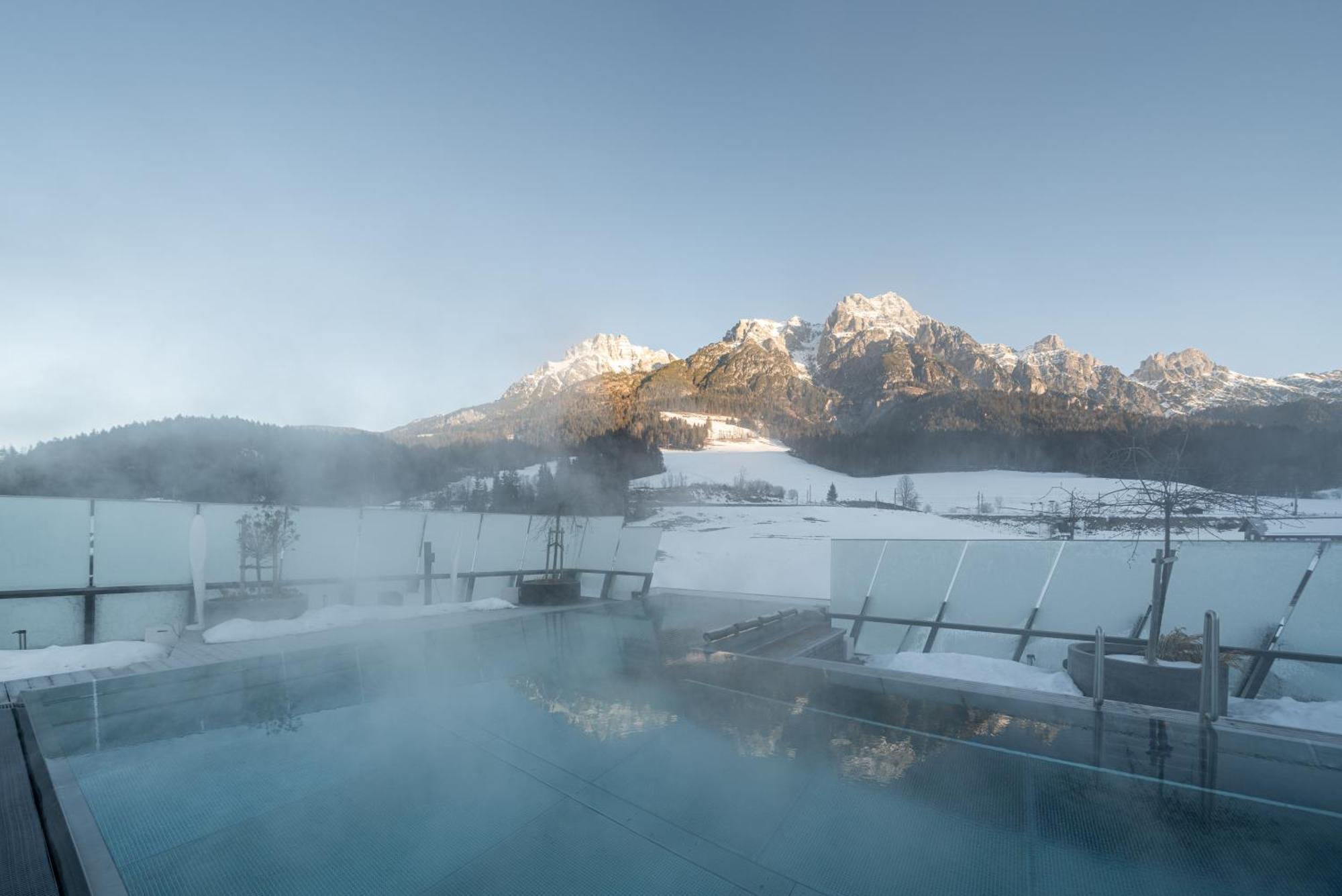 Hotel Salzburger Hof Leogang Exterior photo